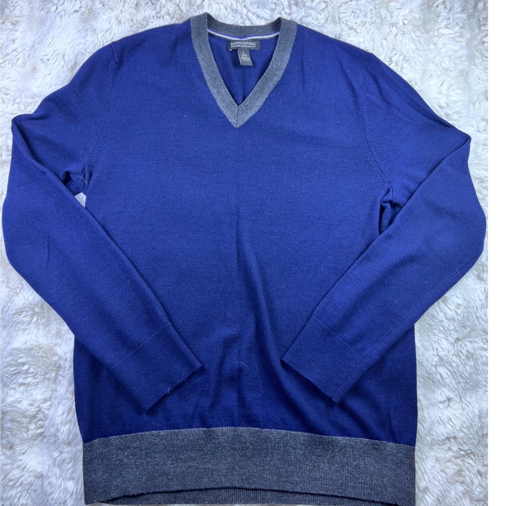 Banana Republic Extra Fine Merino Wool Slim Fit V-Neck Sweate Blue Grey Sz L A28